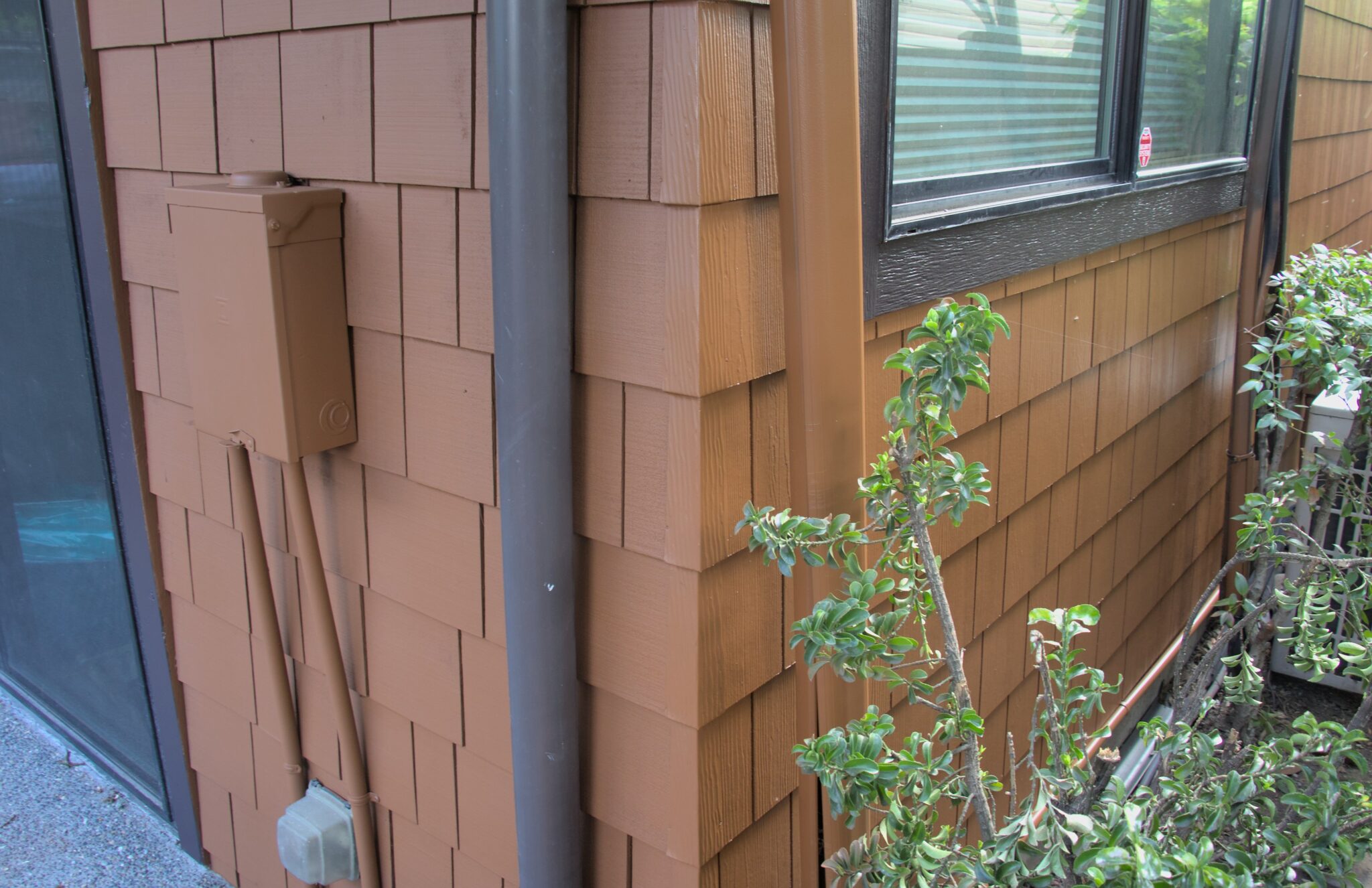 Replacing just one wall of cedar shake shingle siding with Hardie